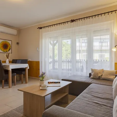بيت للعطل Hibiscus By Interhome *