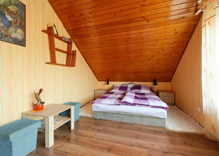 Hibiscus By Interhome Balatonkeresztúr